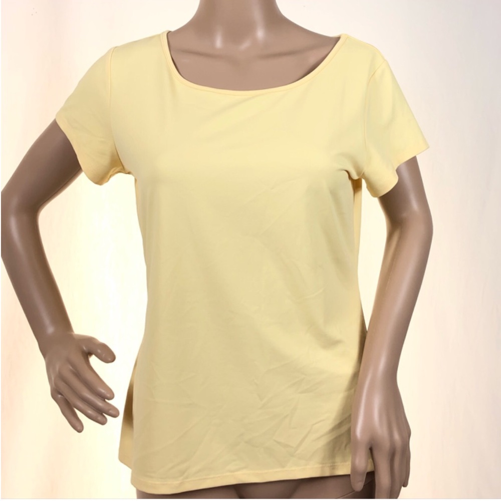 Apostrophe Women’s Stretch Tops Size M